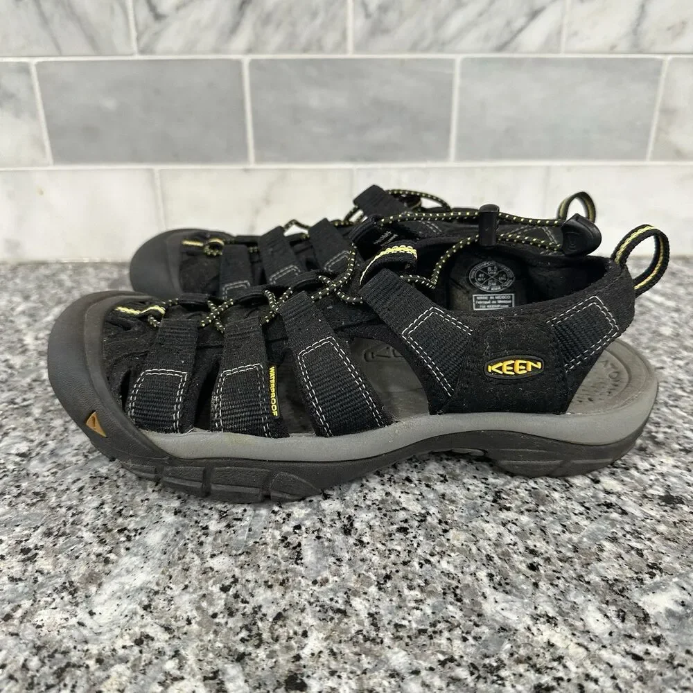 Keen Men’s Newport H2 Black Trail Hiking Sandals Size US 8.5